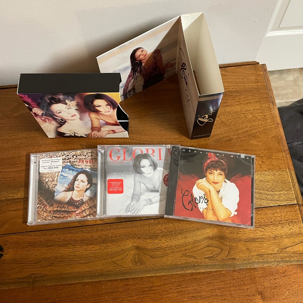 Gloria Estefan Special Edition CD Box Set